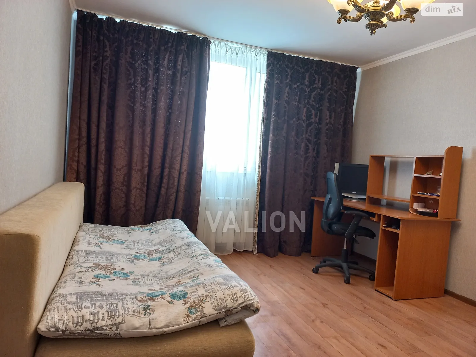Продается 1-комнатная квартира 43 кв. м в Киеве, ул. Урловская, 23Б - фото 1