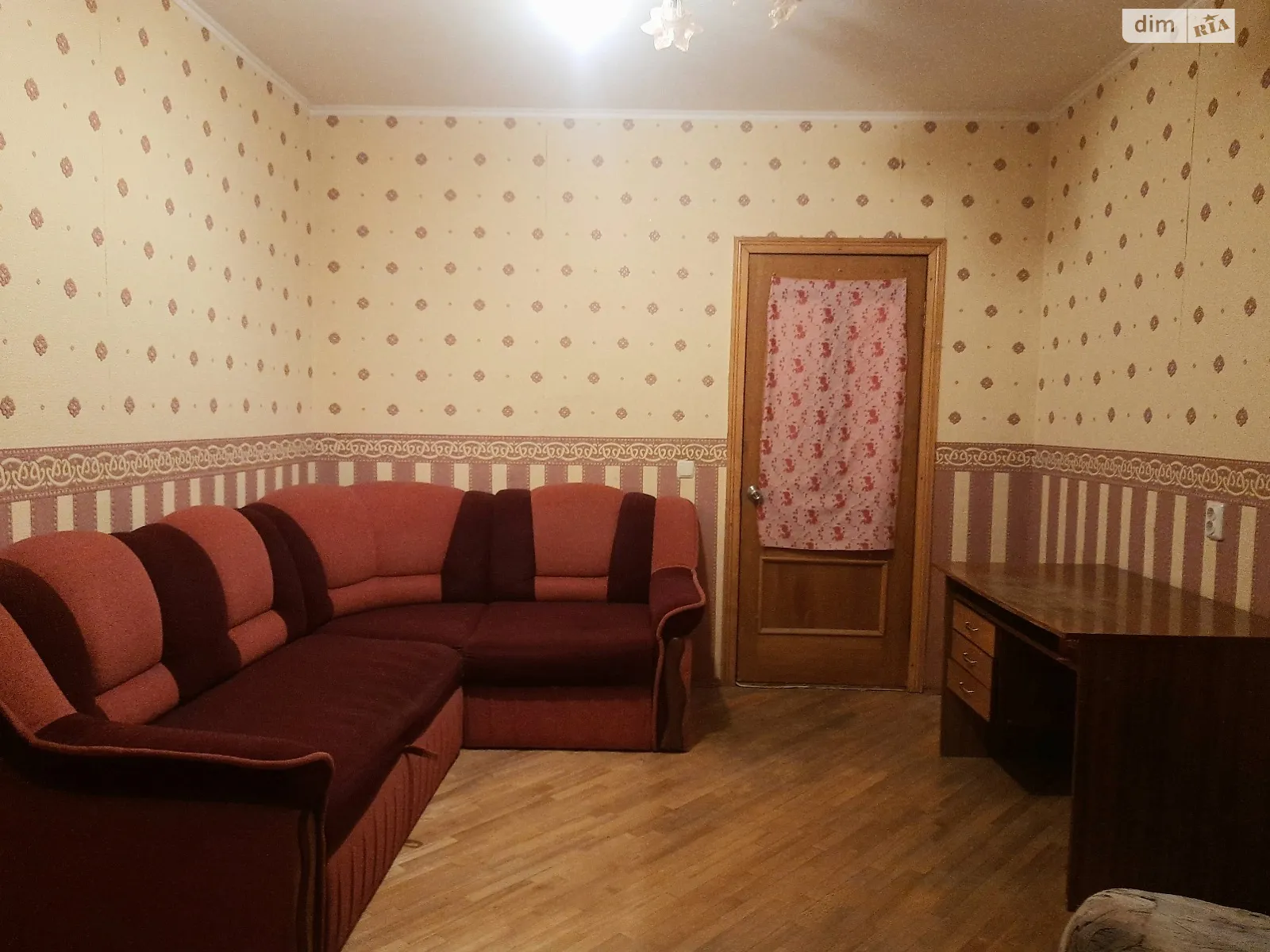 Здається в оренду кімната 88 кв. м у Києві, цена: 3700 грн