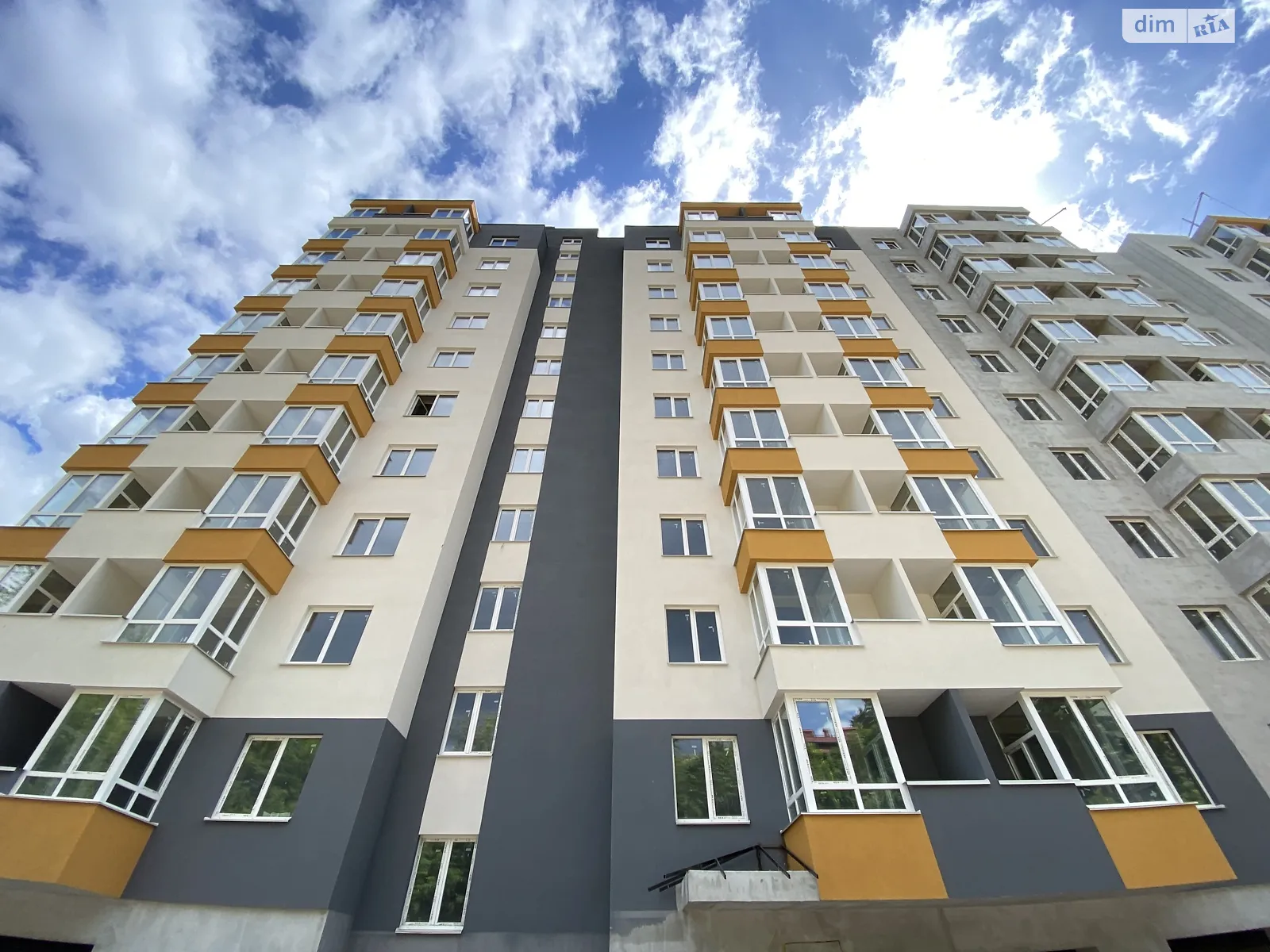 Продается 1-комнатная квартира 51 кв. м в Виннице, ул. Костя Широцкого, 5А - фото 1