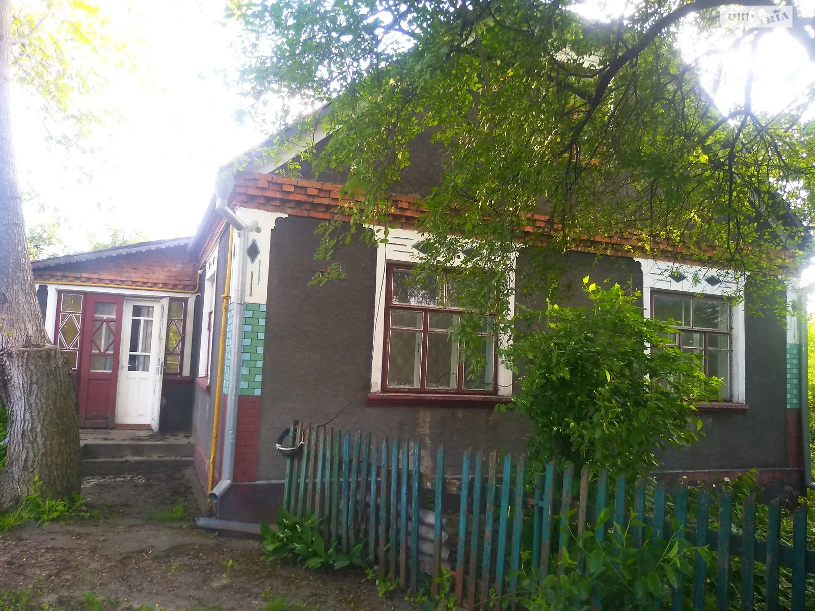 Продается одноэтажный дом 96 кв. м с беседкой, цена: 36600 $ - фото 1