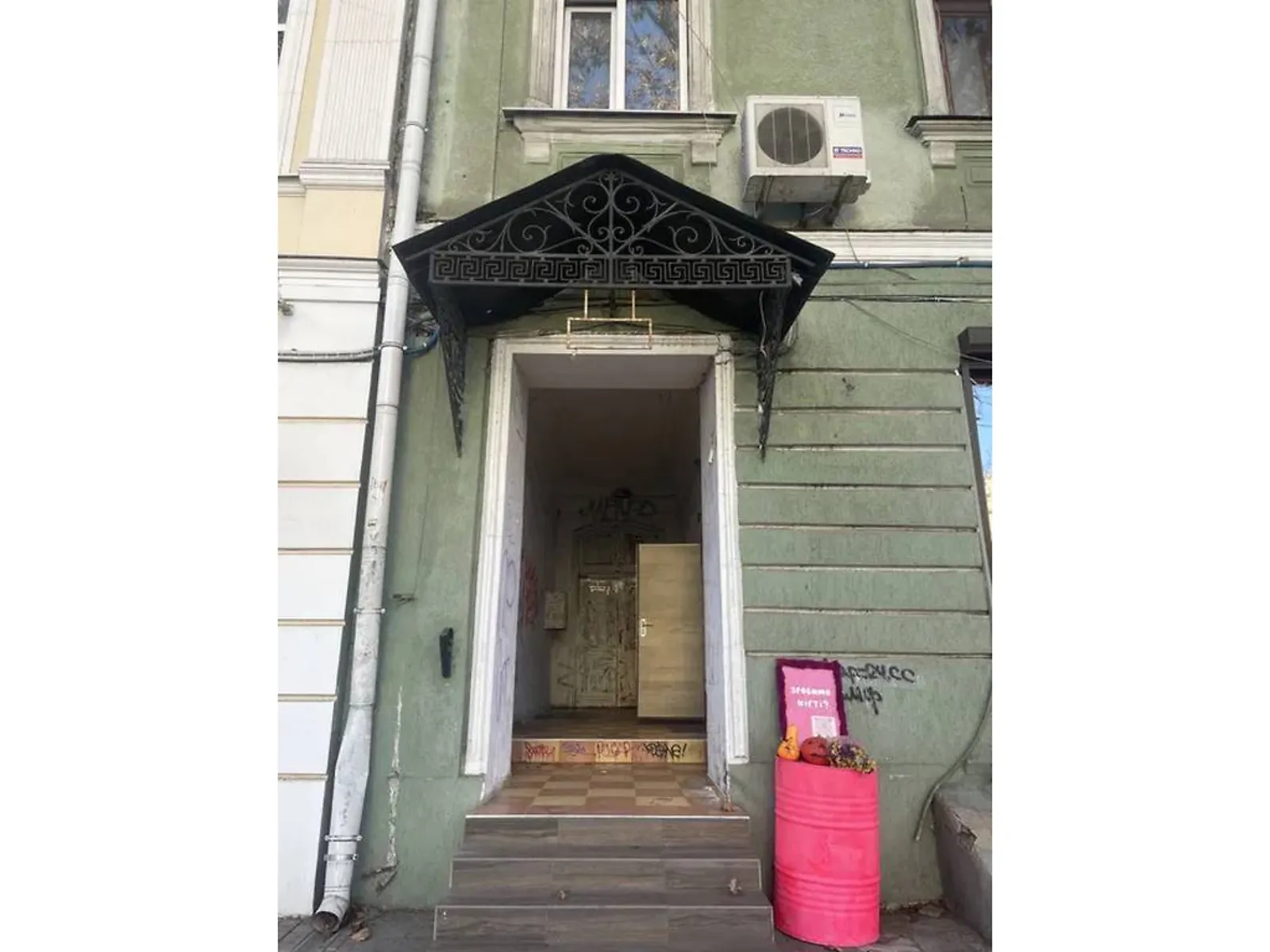 Продается офис 918.6 кв. м в бизнес-центре - фото 3