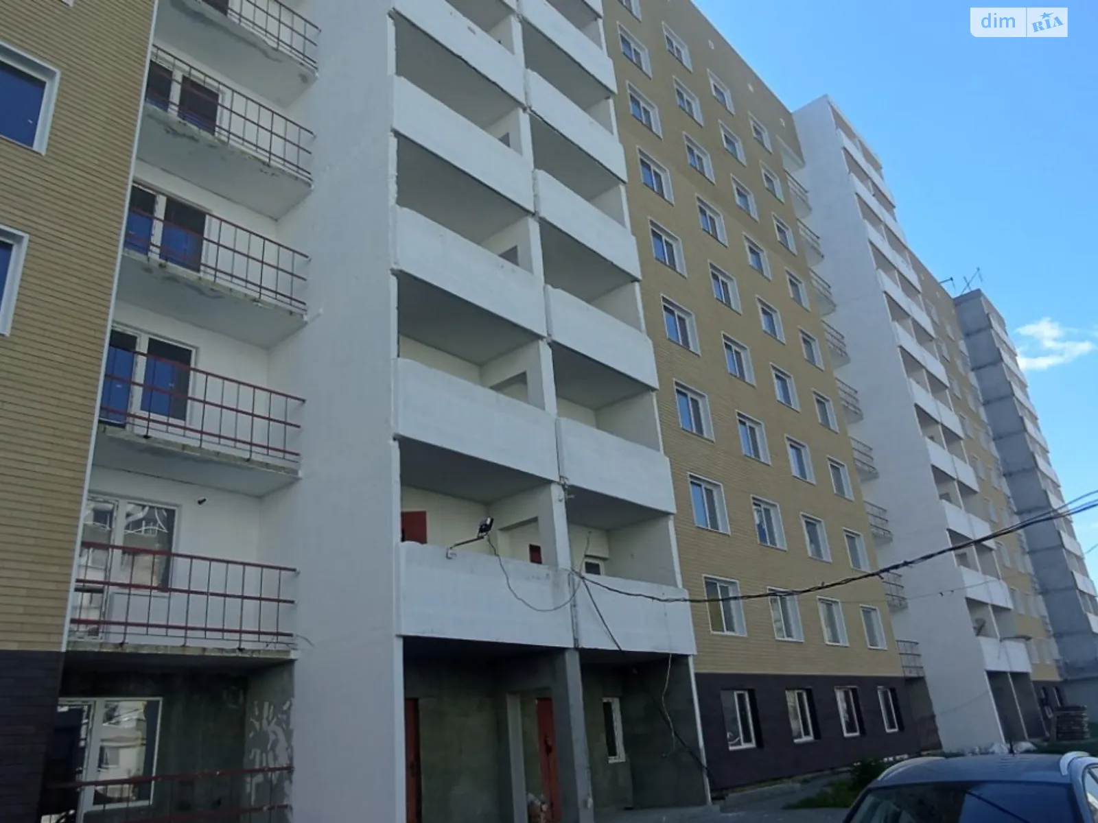 Продається 2-кімнатна квартира 69 кв. м у Розсошенці, вулиця Параджанова, 7