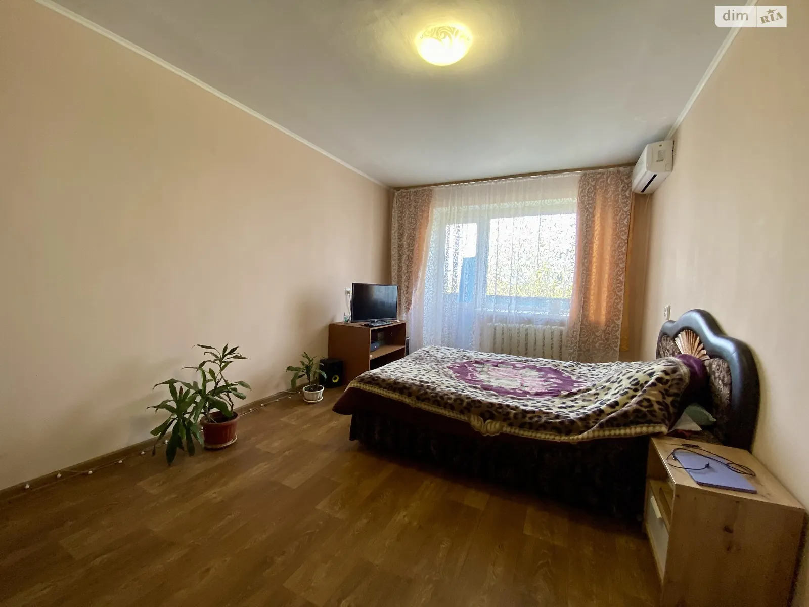 Продается 1-комнатная квартира 31.2 кв. м в Николаеве, ул. Космонавтов, 104 - фото 1