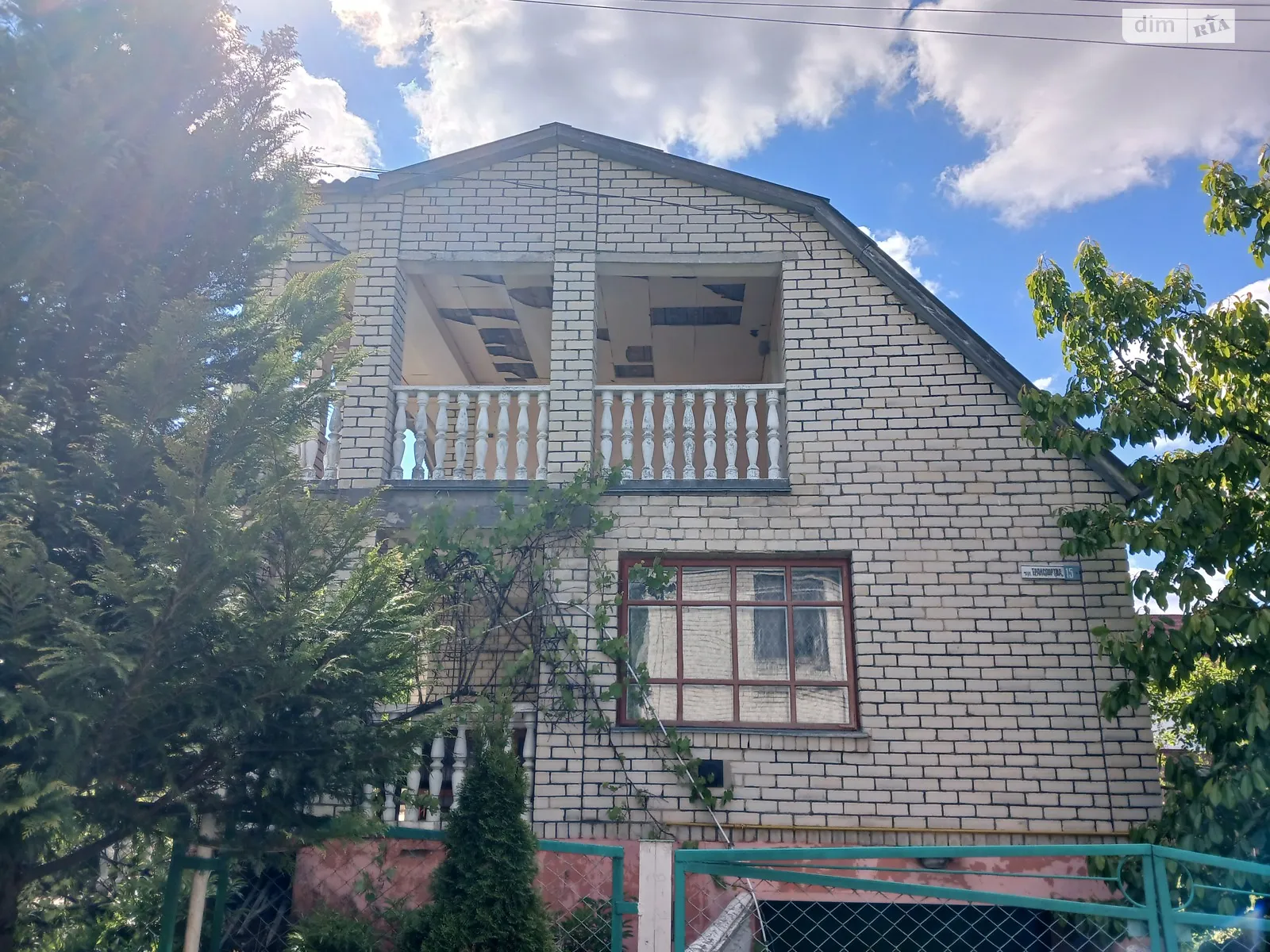 Продается одноэтажный дом 150 кв. м с камином, вулиця Трансформаторна