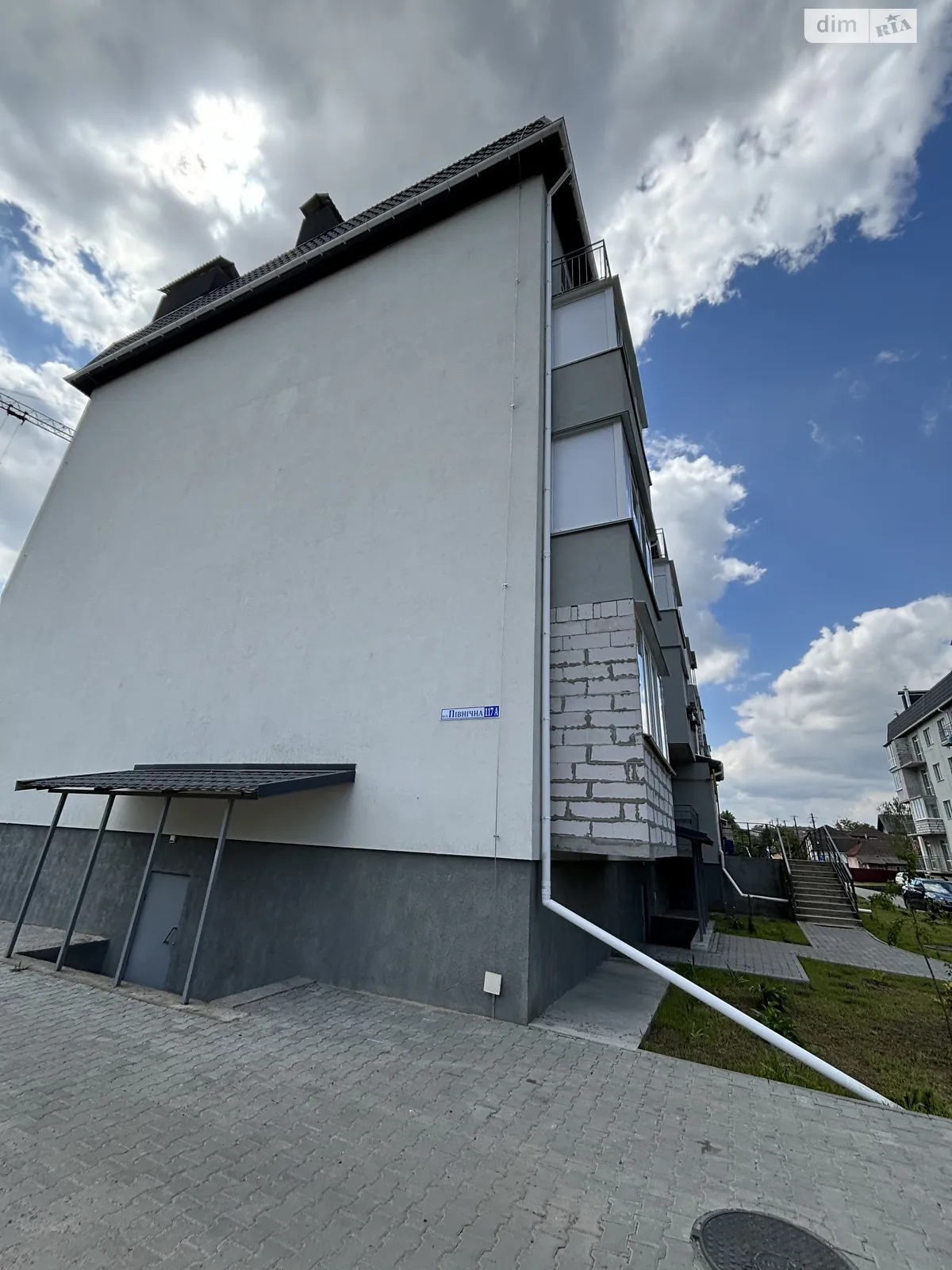 Продається 3-кімнатна квартира 69 кв. м у Хмельницькому, цена: 36800 $ - фото 1