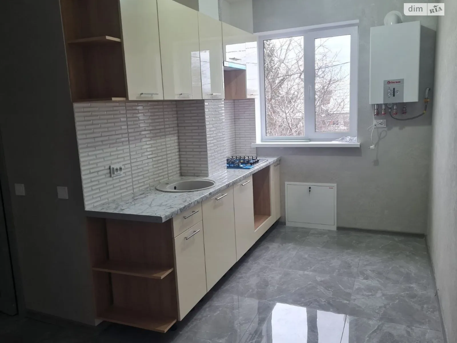 Продается 1-комнатная квартира 30 кв. м в Одессе, ул. Академика Гаркового