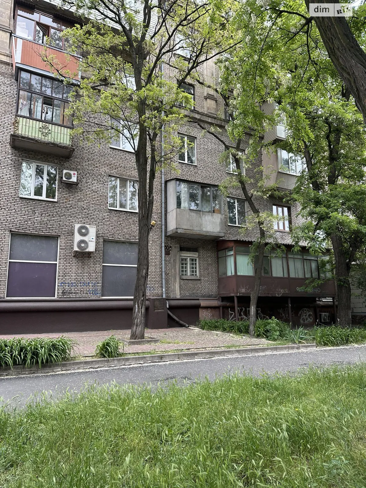 1-комнатная квартира 32 кв. м в Запорожье, просп. Маяковского, 5 - фото 1