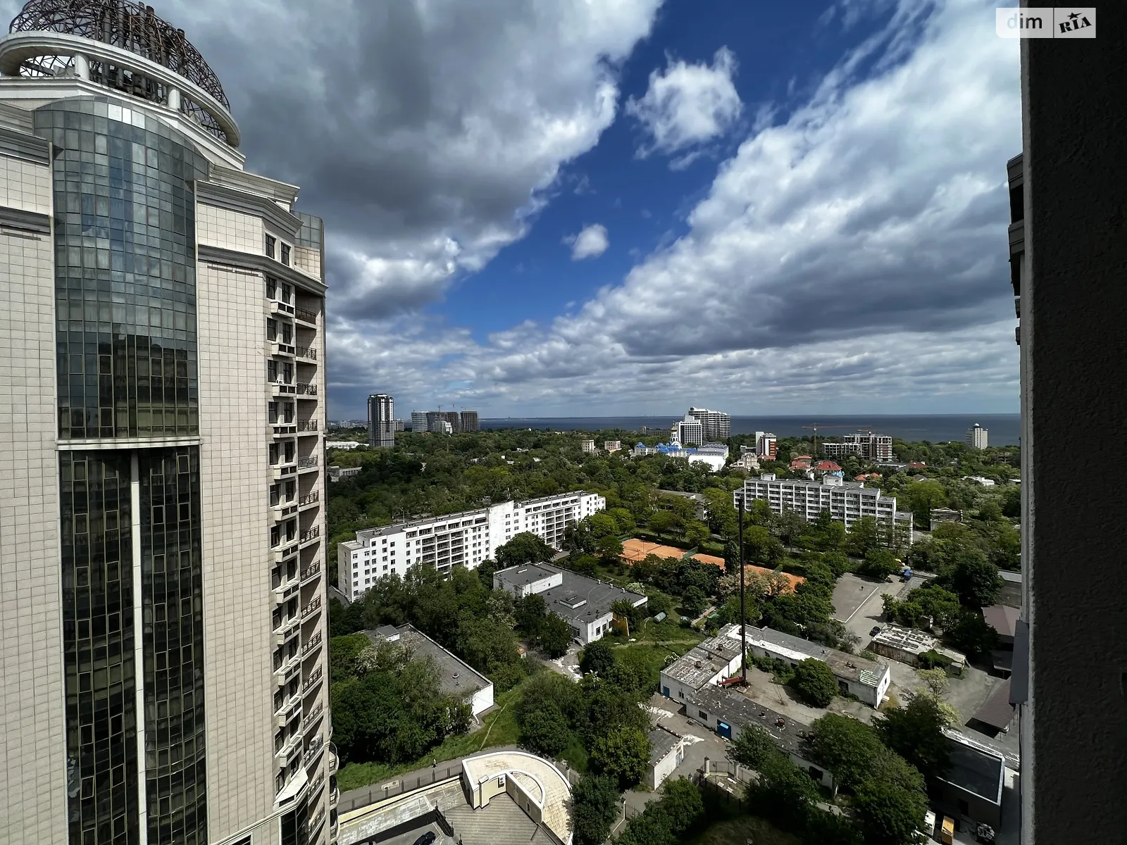 Продается 1-комнатная квартира 26.2 кв. м в Одессе, ул. Генуэзская, 1Е - фото 1