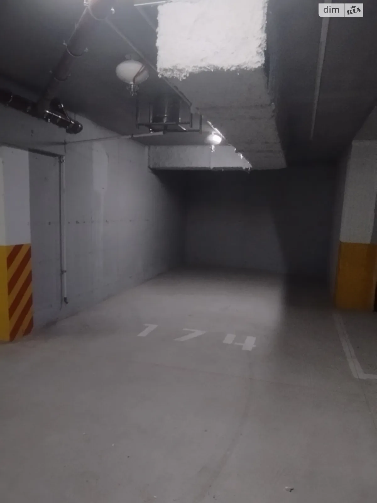 Здається в оренду підземний паркінг під легкове авто на 22.5 кв. м - фото 2