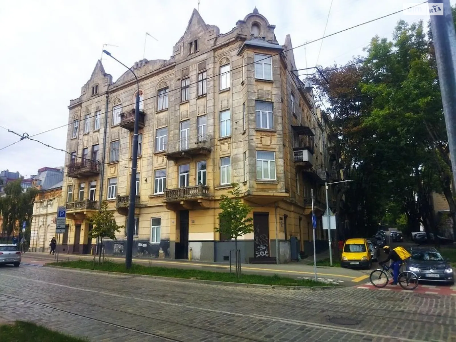 Продается 2-комнатная квартира 52 кв. м в Львове, ул. Шевченко Тараса