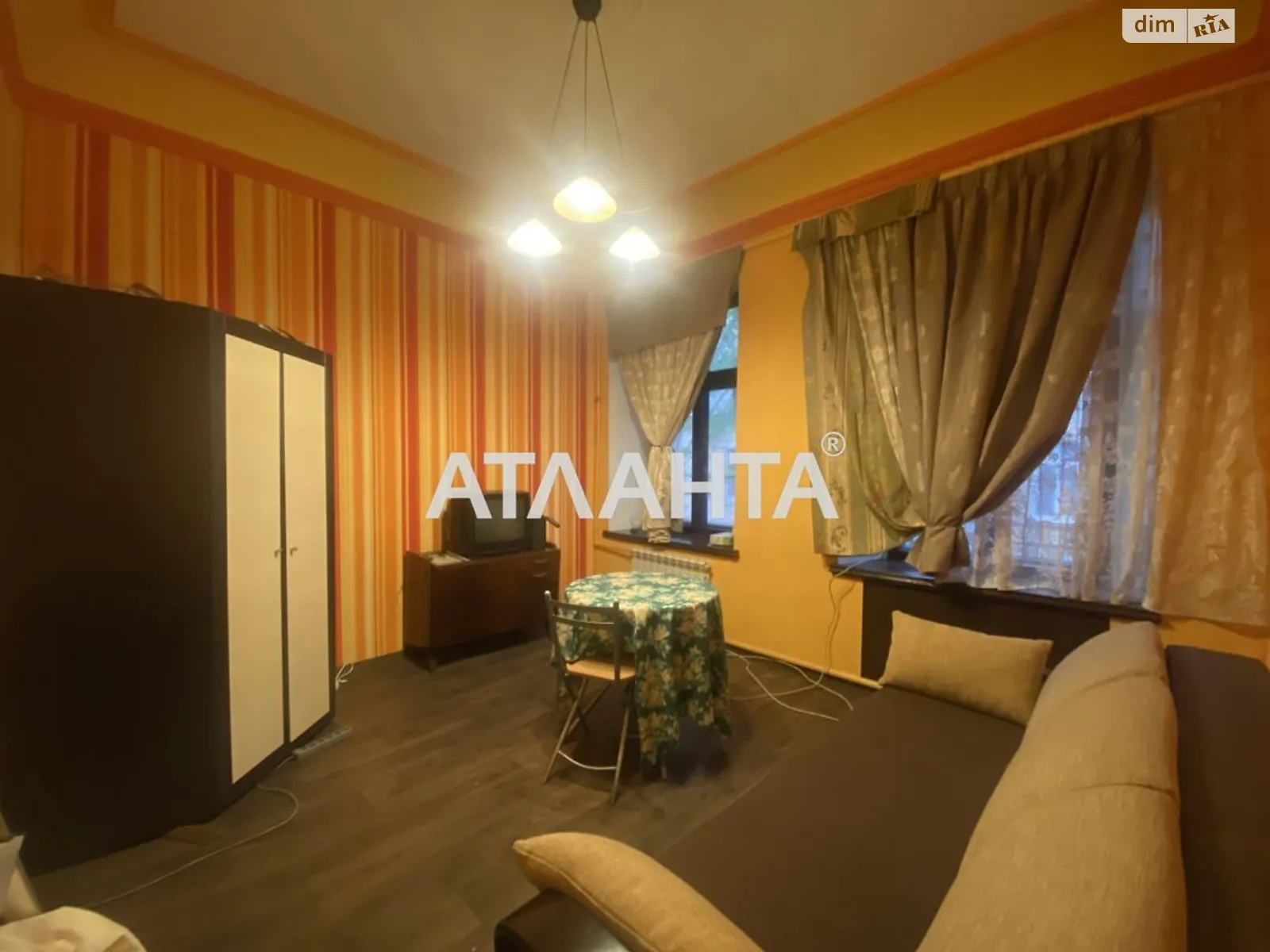 Продается комната 151.7 кв. м в Одессе, цена: 7500 $
