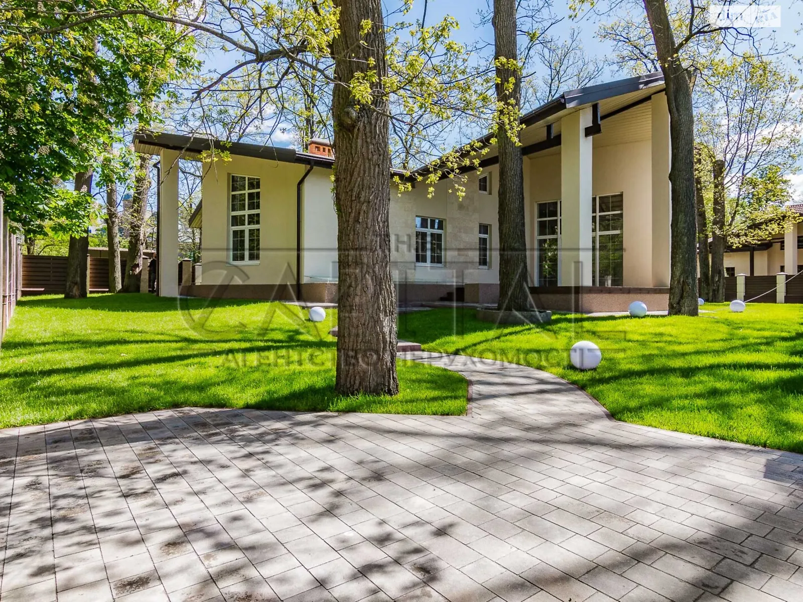 Продається будинок 2 поверховий 650 кв. м с басейном, цена: 480000 $ - фото 1