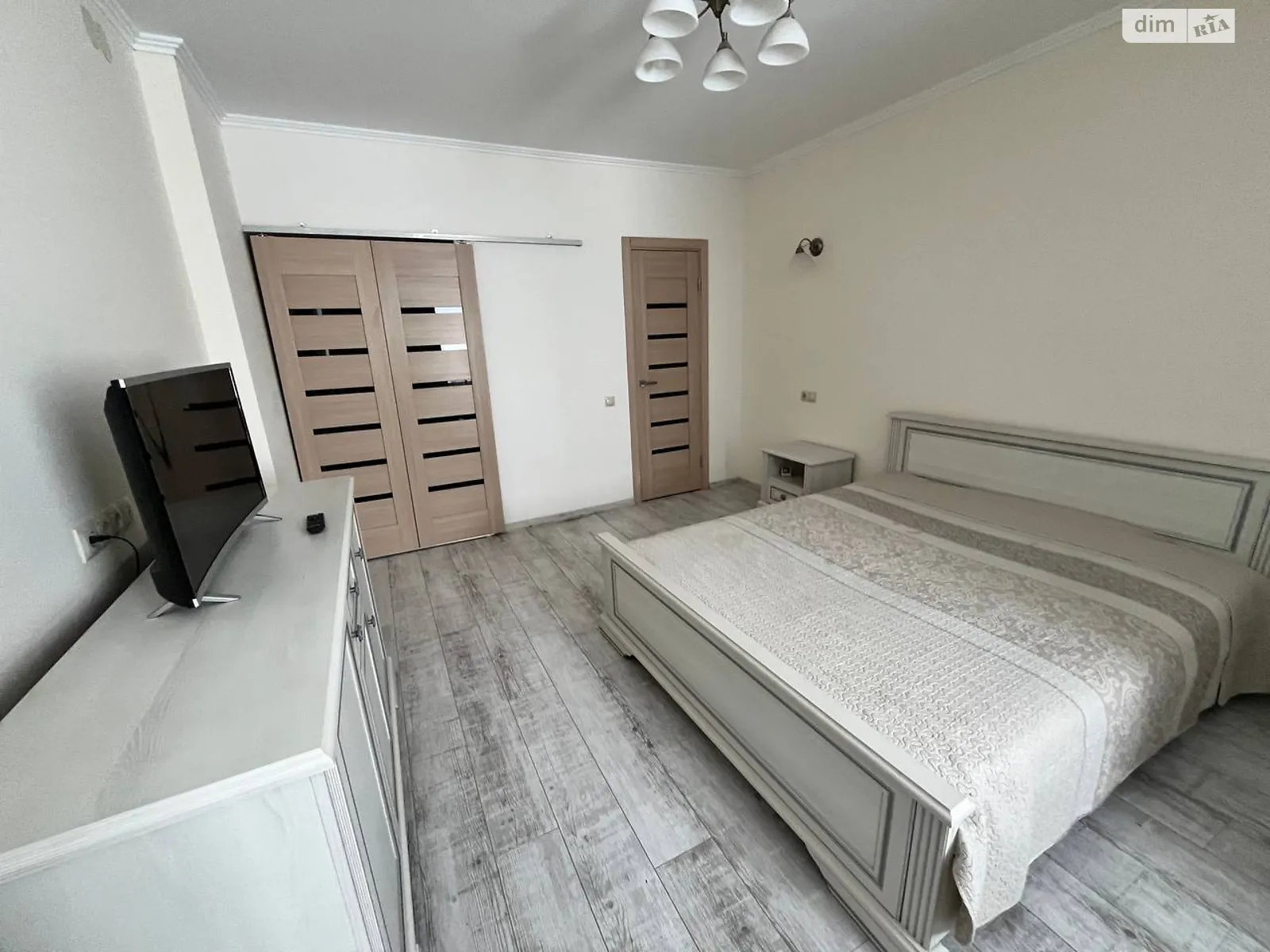 Здається в оренду 1-кімнатна квартира 49 кв. м у Львові, цена: 15000 грн