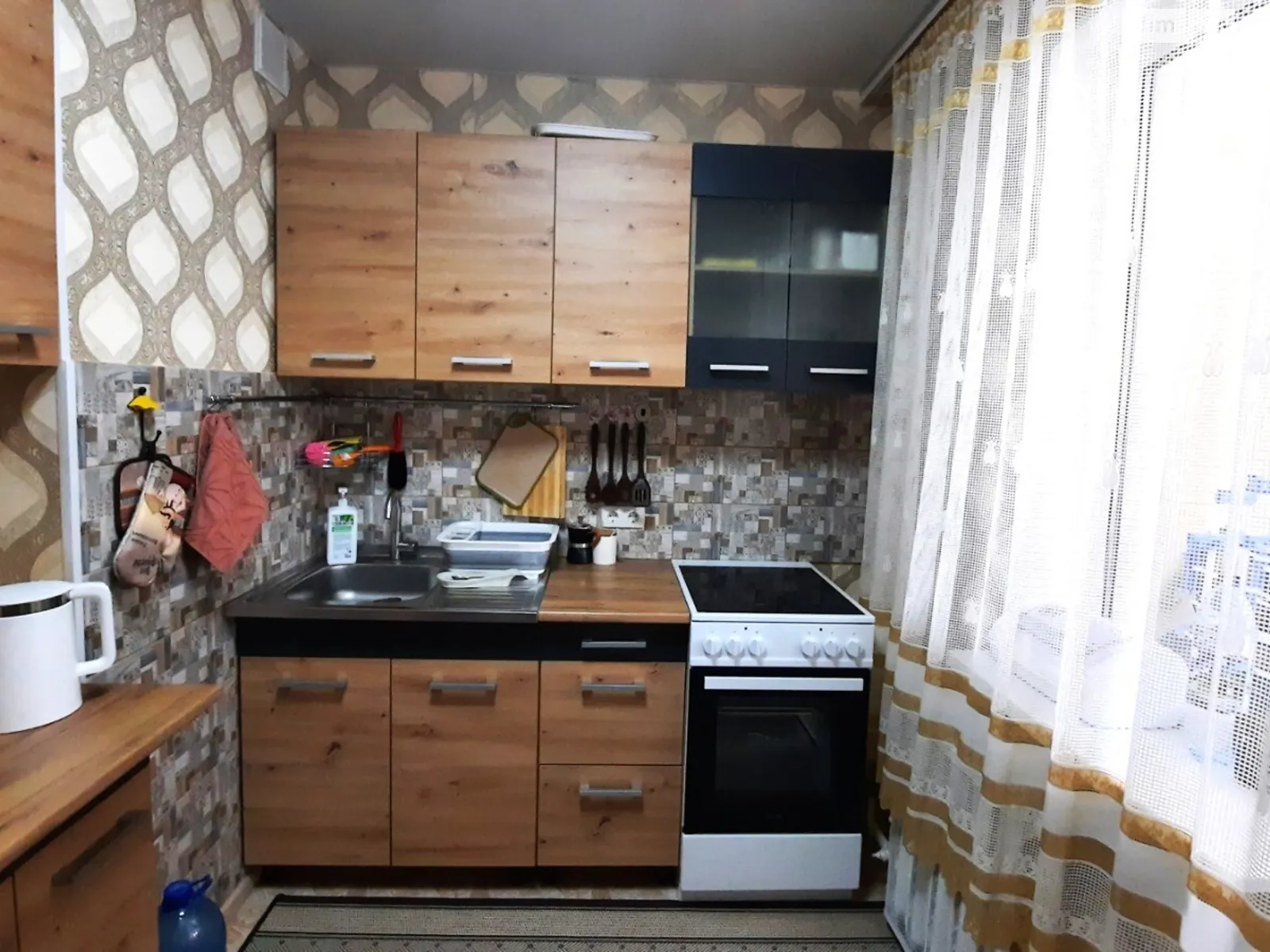 Продается 1-комнатная квартира 34 кв. м в Черкассах, ул. Тараскова, 6 - фото 1