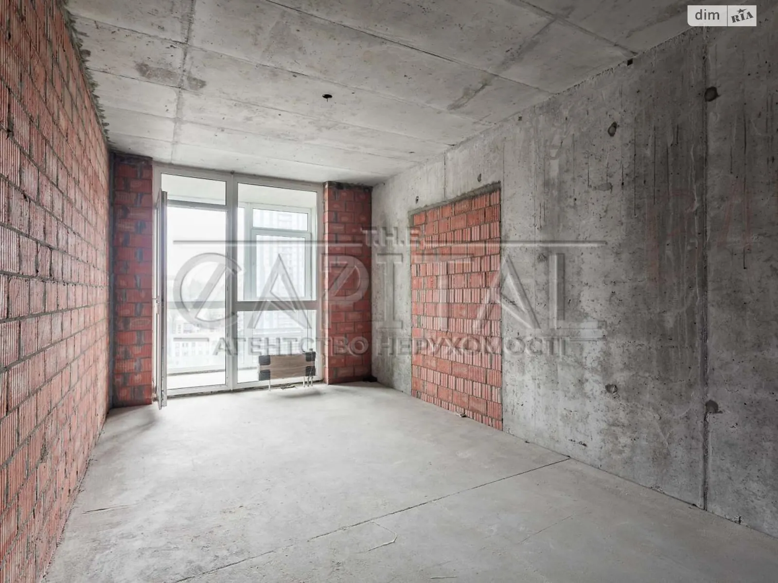 Продается 3-комнатная квартира 85 кв. м в Киеве, ул. Маккейна Джона, 3А - фото 1