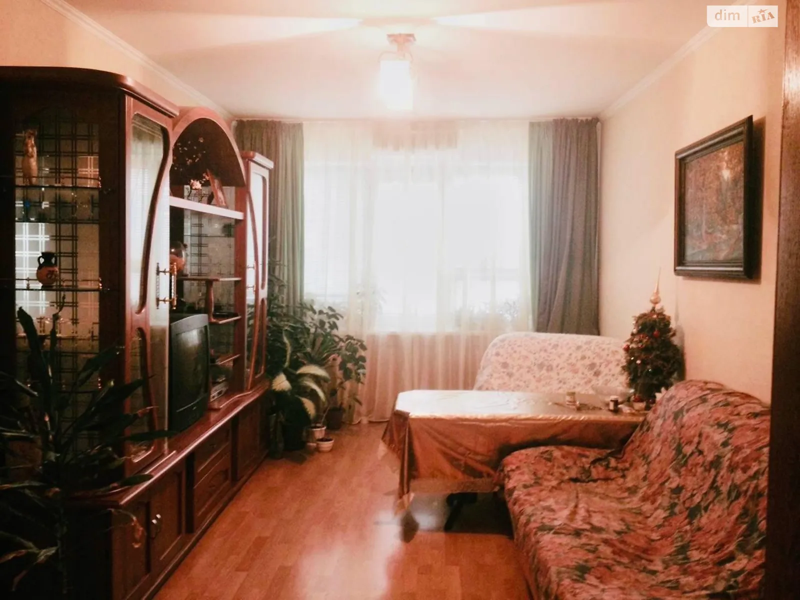 Продается 5-комнатная квартира 98 кв. м в Одессе, ул. Академика Королева