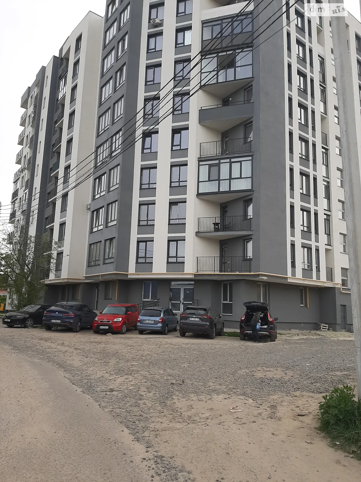 Продается 2-комнатная квартира 60 кв. м в Львове, ул. Длинная, 30
