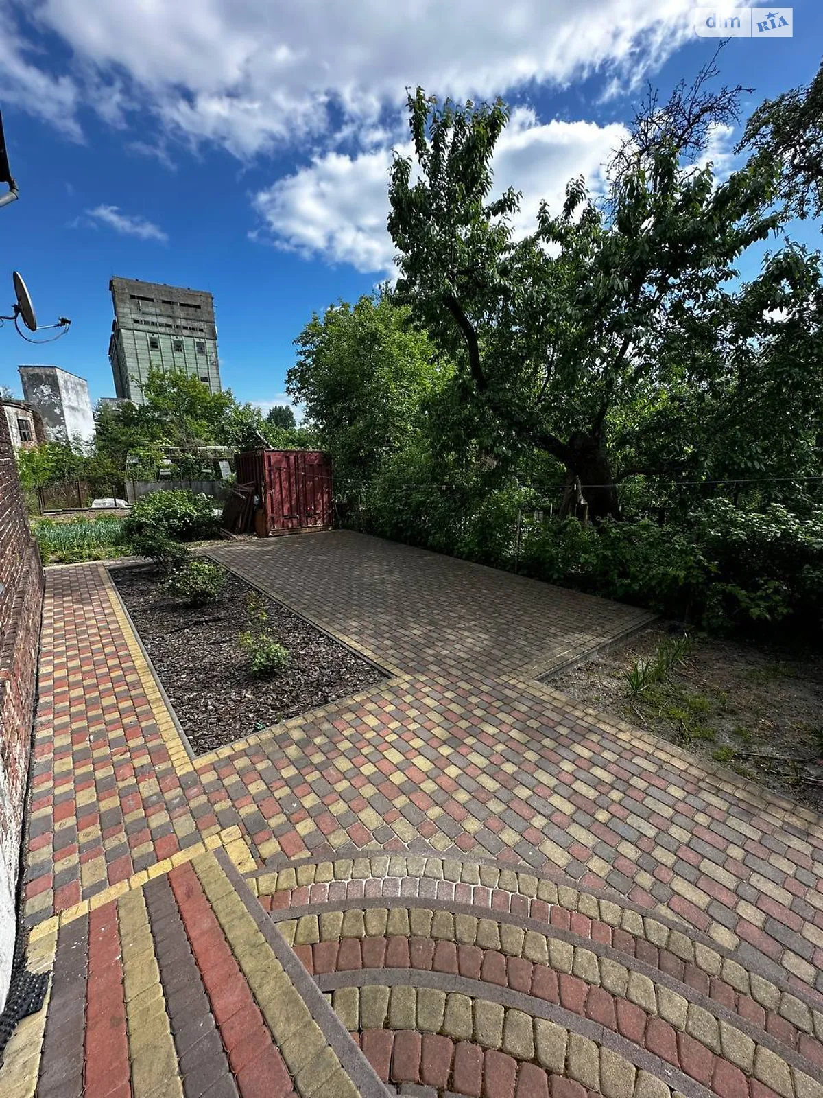 Продається будинок 2 поверховий 206 кв. м с басейном, цена: 330000 $ - фото 1