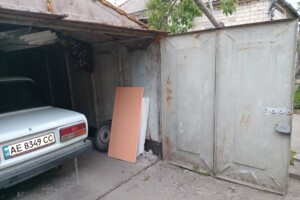 Куплю гараж в Орджоникидзе без посредников