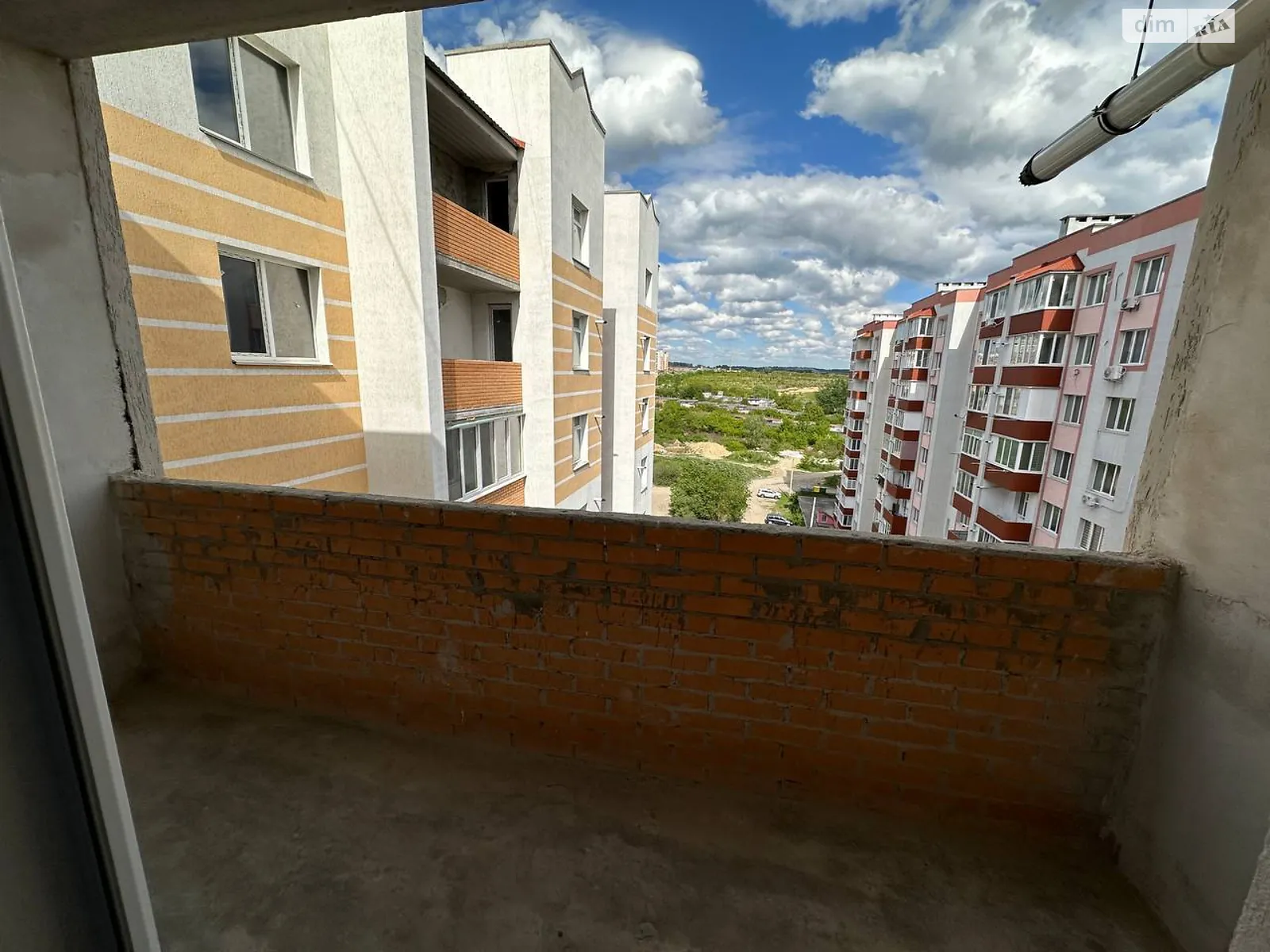 Продается 1-комнатная квартира 51.2 кв. м в Хмельницком, ул. Озерная, 6/2Б - фото 1