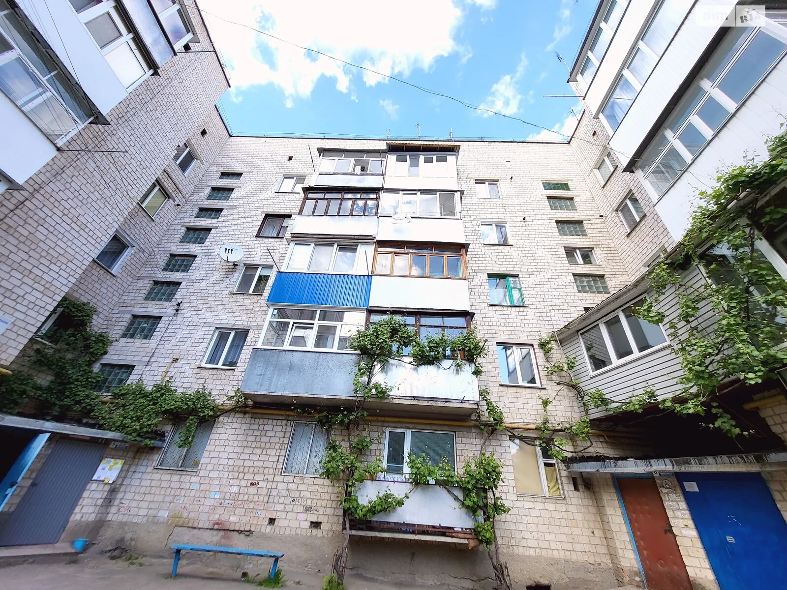 Продается 1-комнатная квартира 37 кв. м в Виннице, ул. Пирогова - фото 1