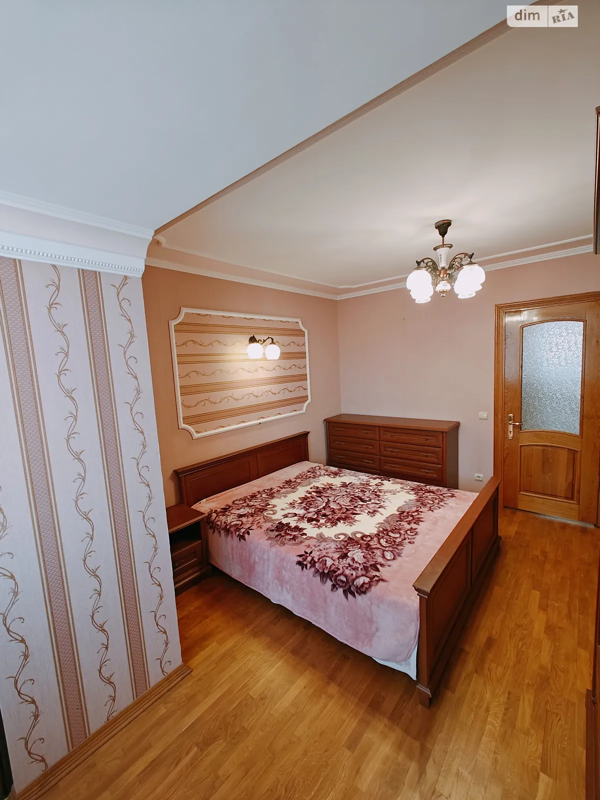 2-комнатная квартира 57 кв. м в Тернополе, ул. Вербицкого Михаила - фото 4