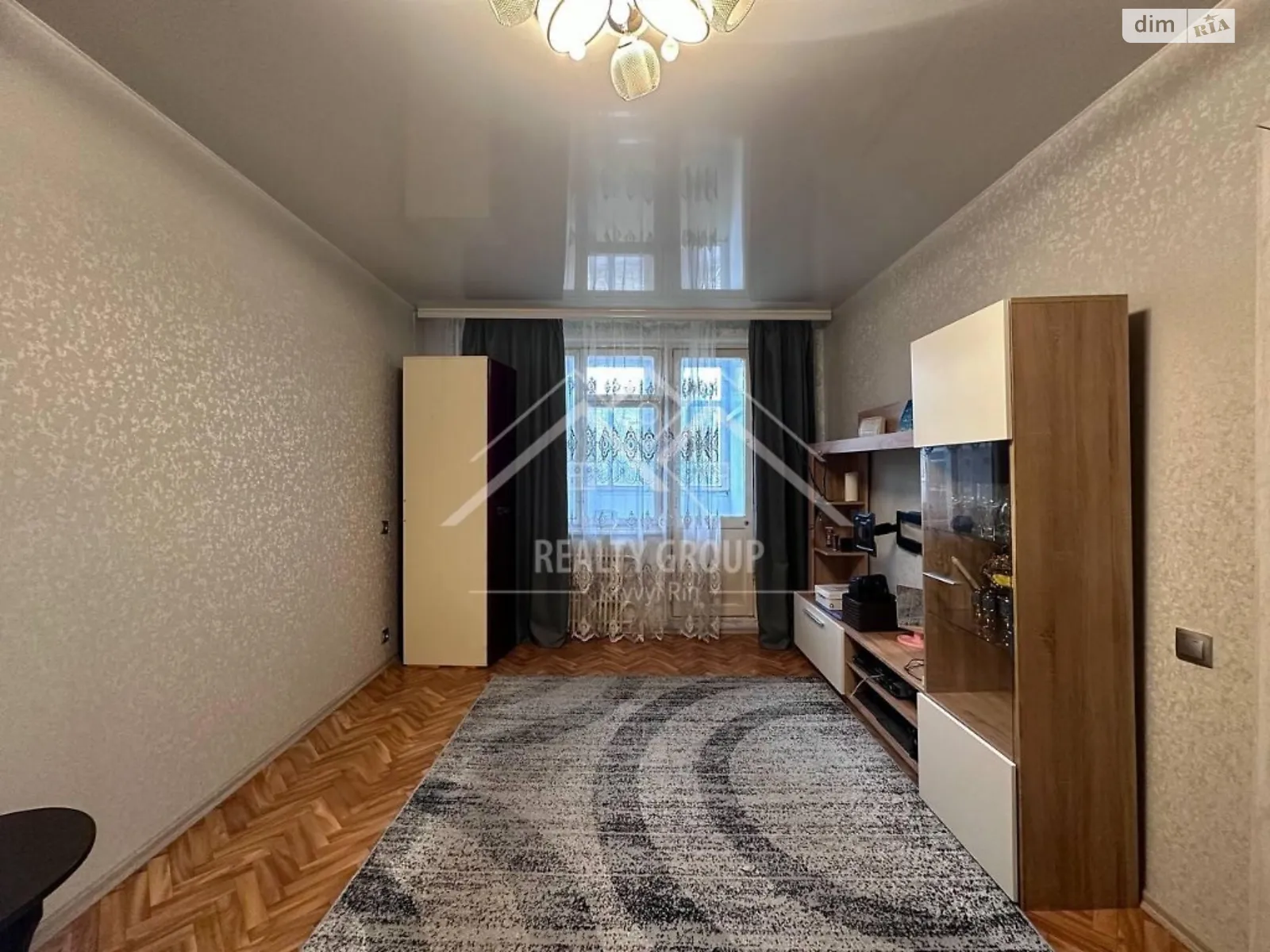 Продається 2-кімнатна квартира 44 кв. м у Кривому Розі, вул. Кропивницького