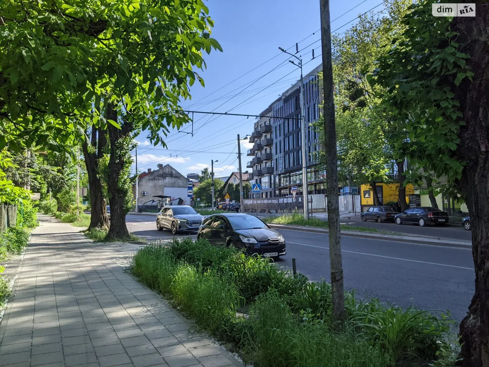 Продається об'єкт сфери послуг 21 кв. м в 4-поверховій будівлі, цена: 25000 $