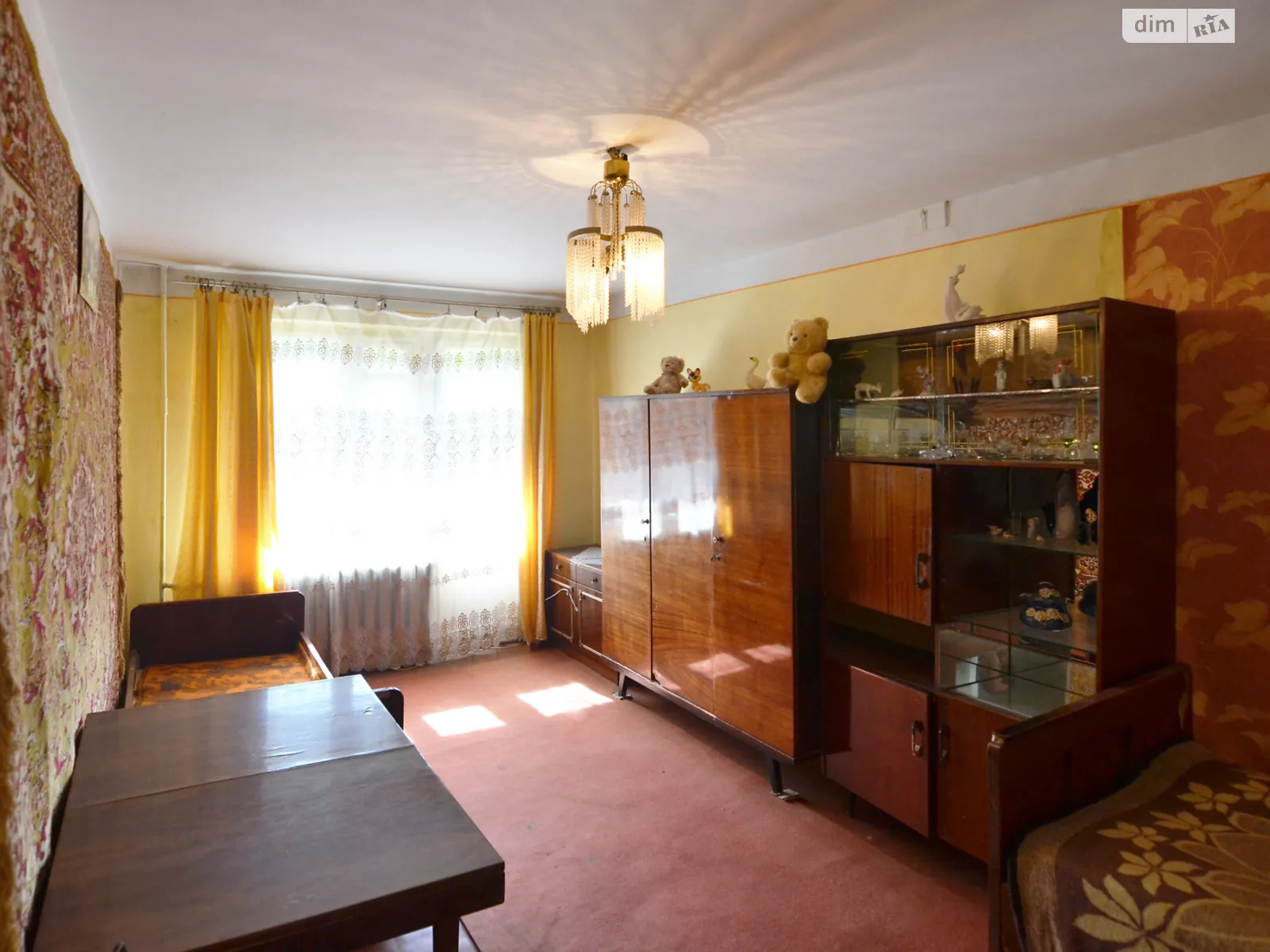 Продается 1-комнатная квартира 30.8 кв. м в Ивано-Франковске