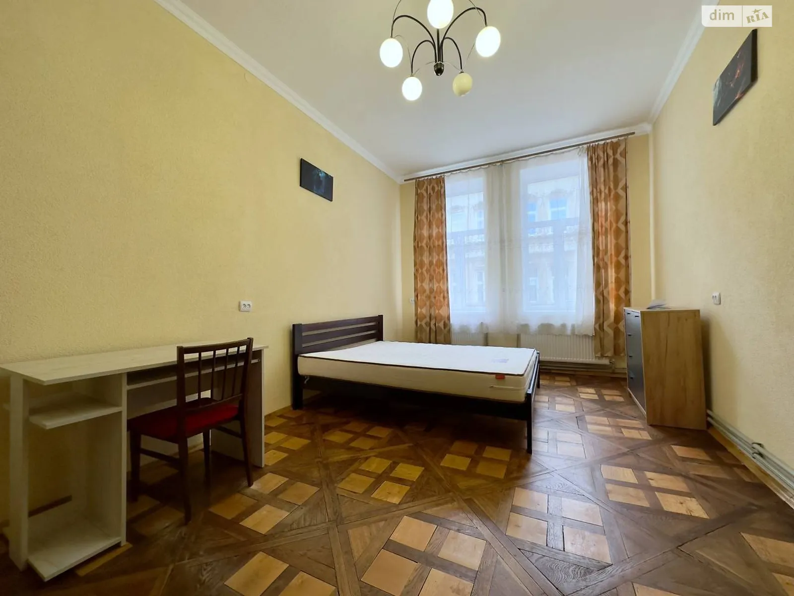 Сдается в аренду 1-комнатная квартира 44 кв. м в Львове, цена: 12000 грн