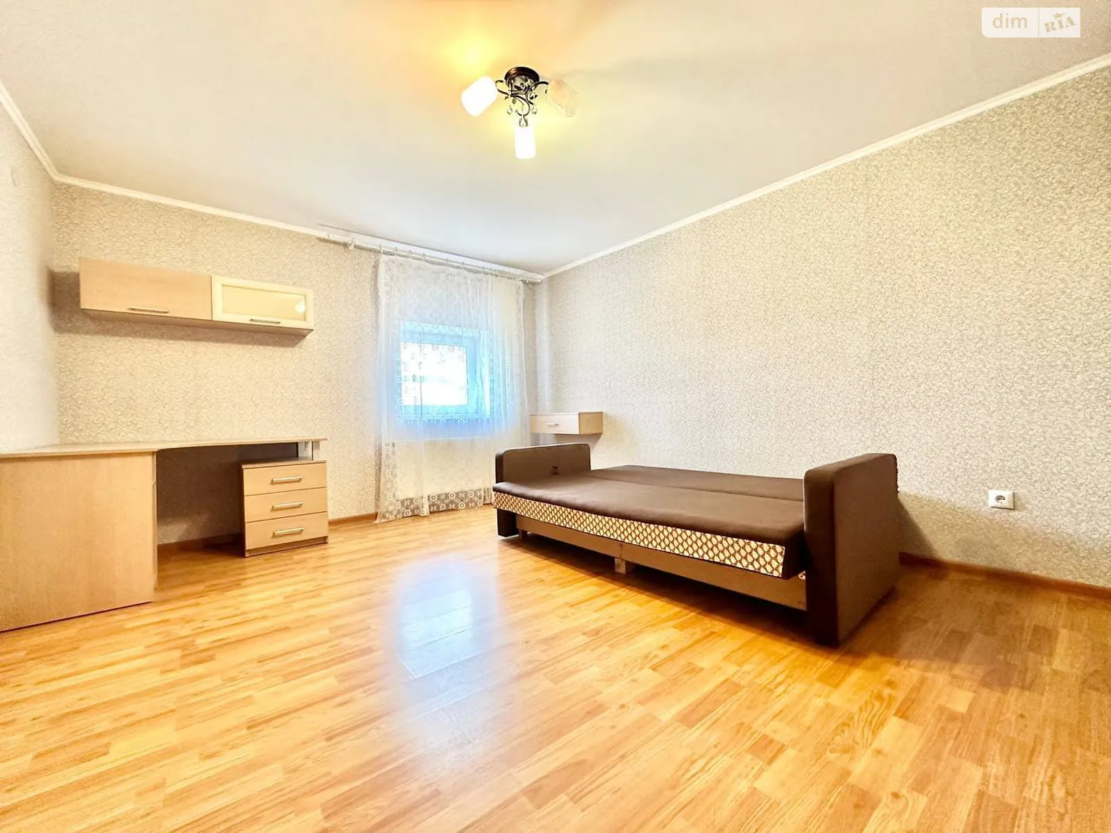 Продается 3-комнатная квартира 90 кв. м в Виннице, ул. Васильковая, 4Б