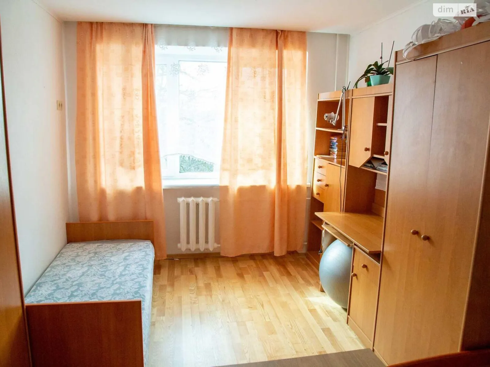 Сдается в аренду 2-комнатная квартира 40 кв. м в Львове, ул. Юрия Руфа(Некрасова), 1 - фото 1