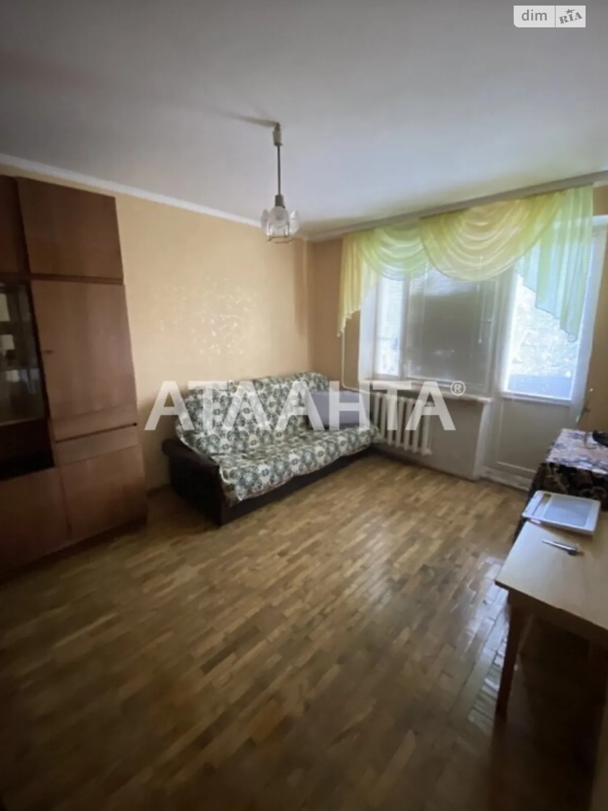 Продается 1-комнатная квартира 24 кв. м в Одессе, просп. Академика Глушко