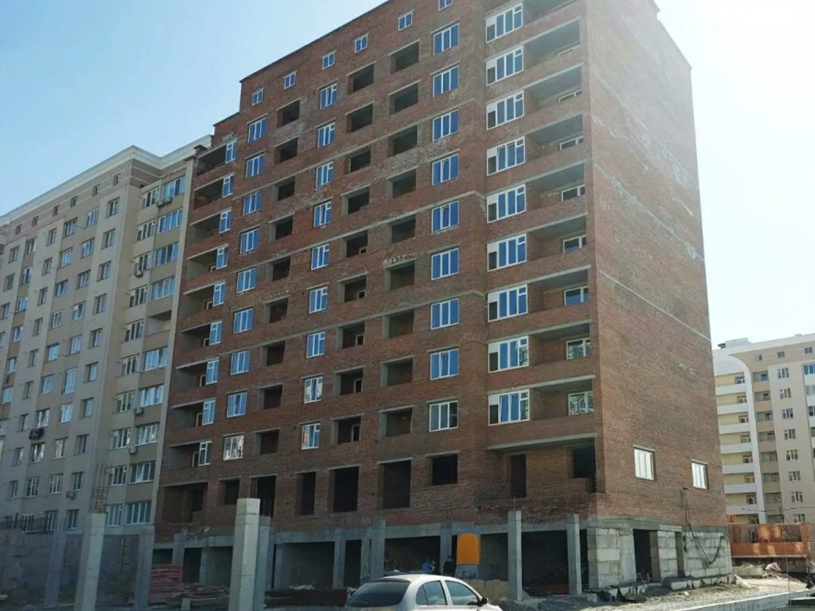 Продается 2-комнатная квартира 66 кв. м в Хмельницком, ул. Кармелюка, 1 - фото 1