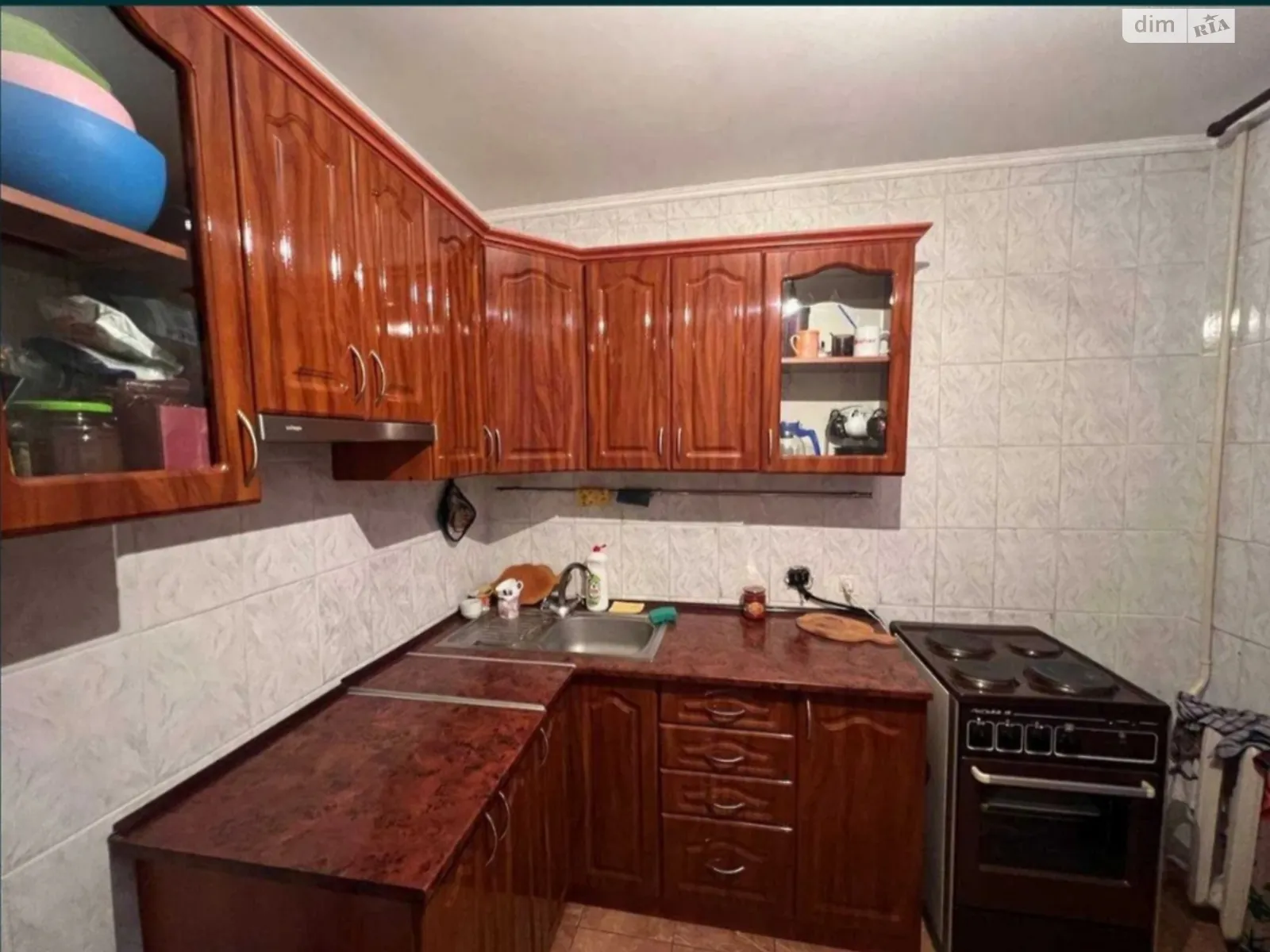 Продается 3-комнатная квартира 66 кв. м в Киеве, цена: 73000 $