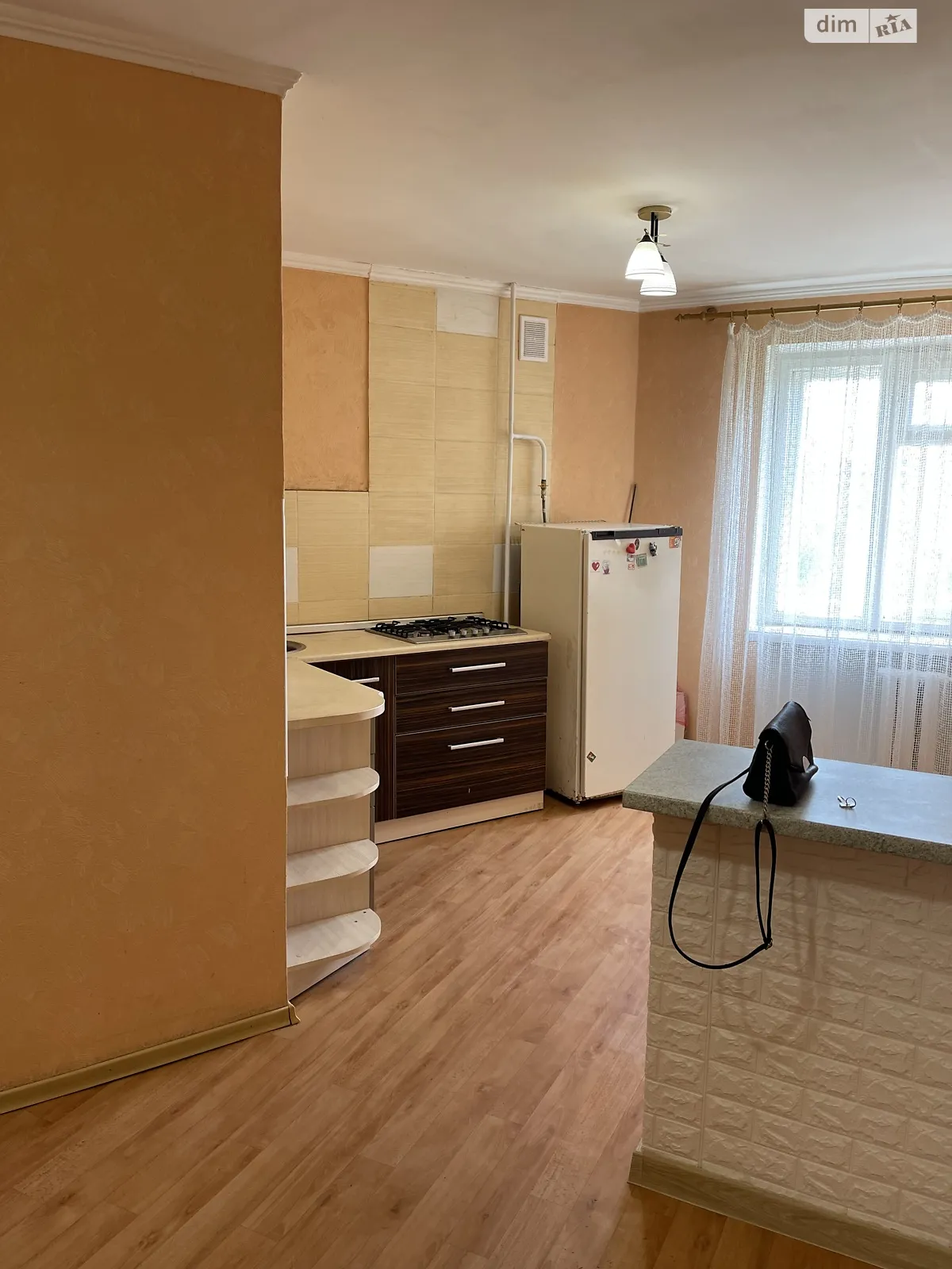 Продается 1-комнатная квартира 40 кв. м в Ровно, ул. Василия Червония(Гагарина), 61