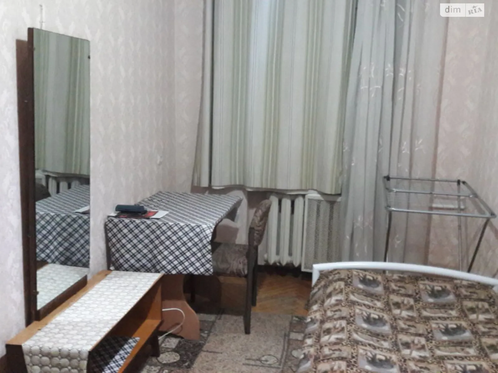 Здається в оренду кімната 67 кв. м у Києві, цена: 5000 грн