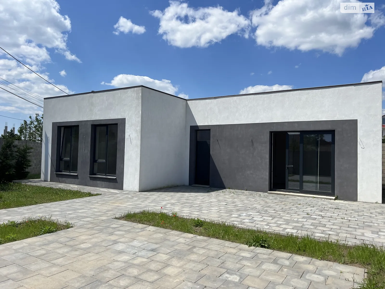 Продается одноэтажный дом 92.53 кв. м с камином, цена: 99000 $ - фото 1