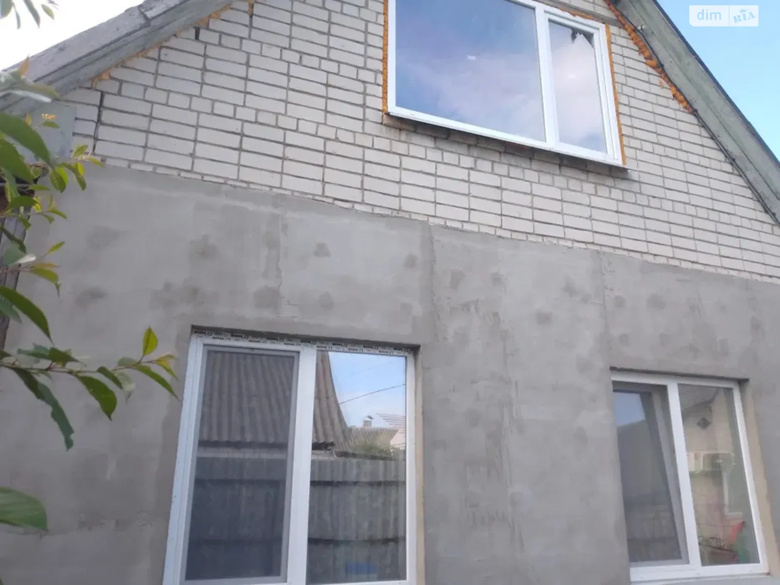 Продается дом на 2 этажа 44 кв. м с верандой, цена: 42000 $ - фото 1