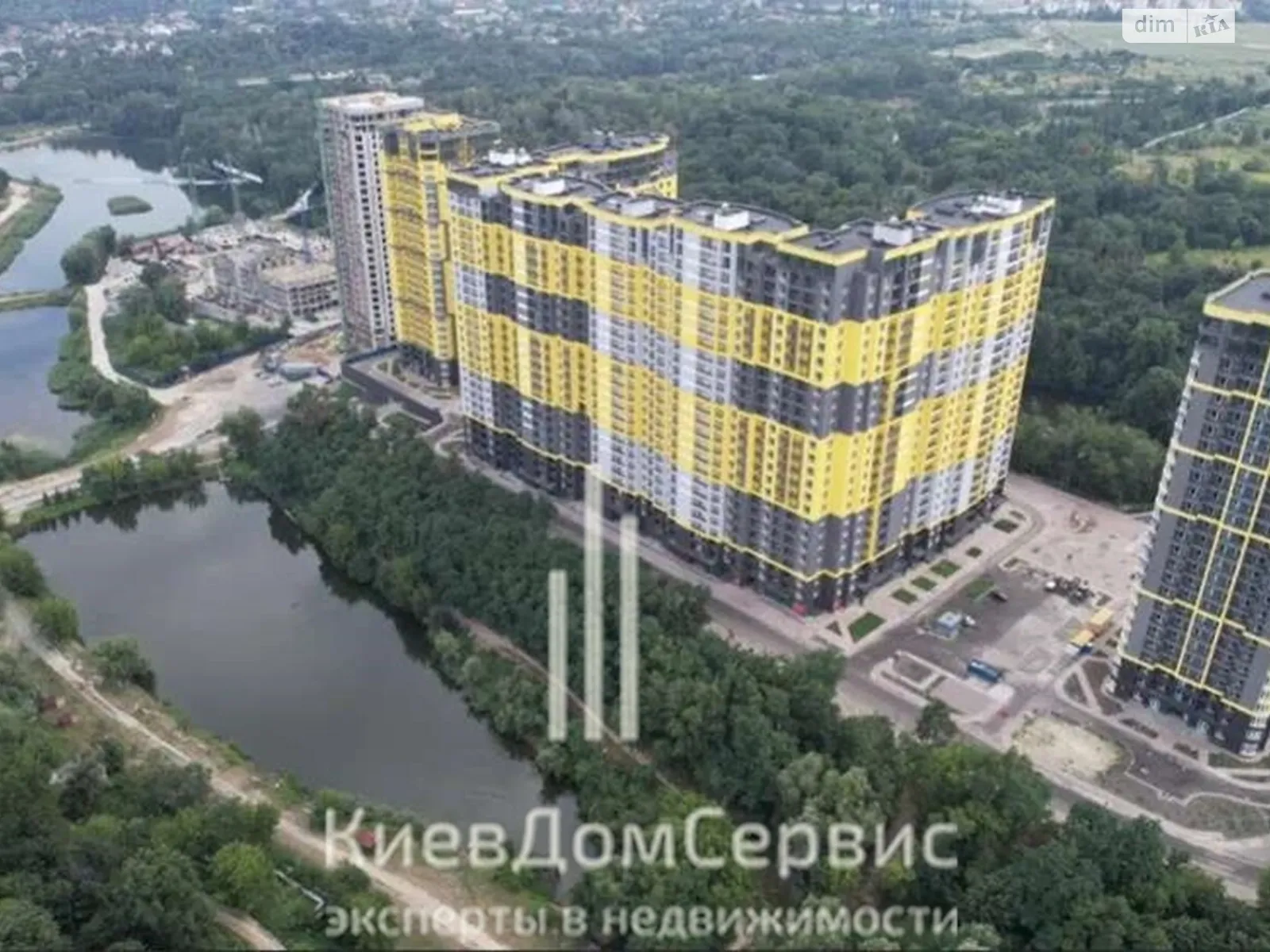 Продается 1-комнатная квартира 29 кв. м в Киеве, ул. Петра Радченко, 27Б - фото 1