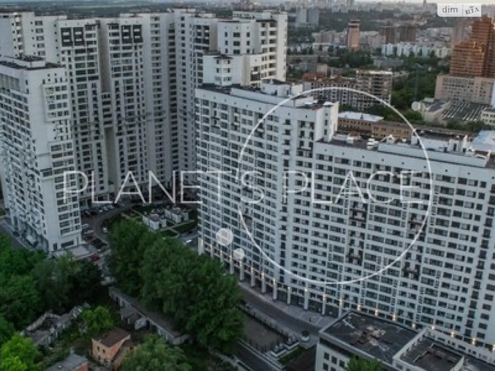 Продается 4-комнатная квартира 174 кв. м в Киеве, ул. Коновальца Евгения, 44А - фото 1