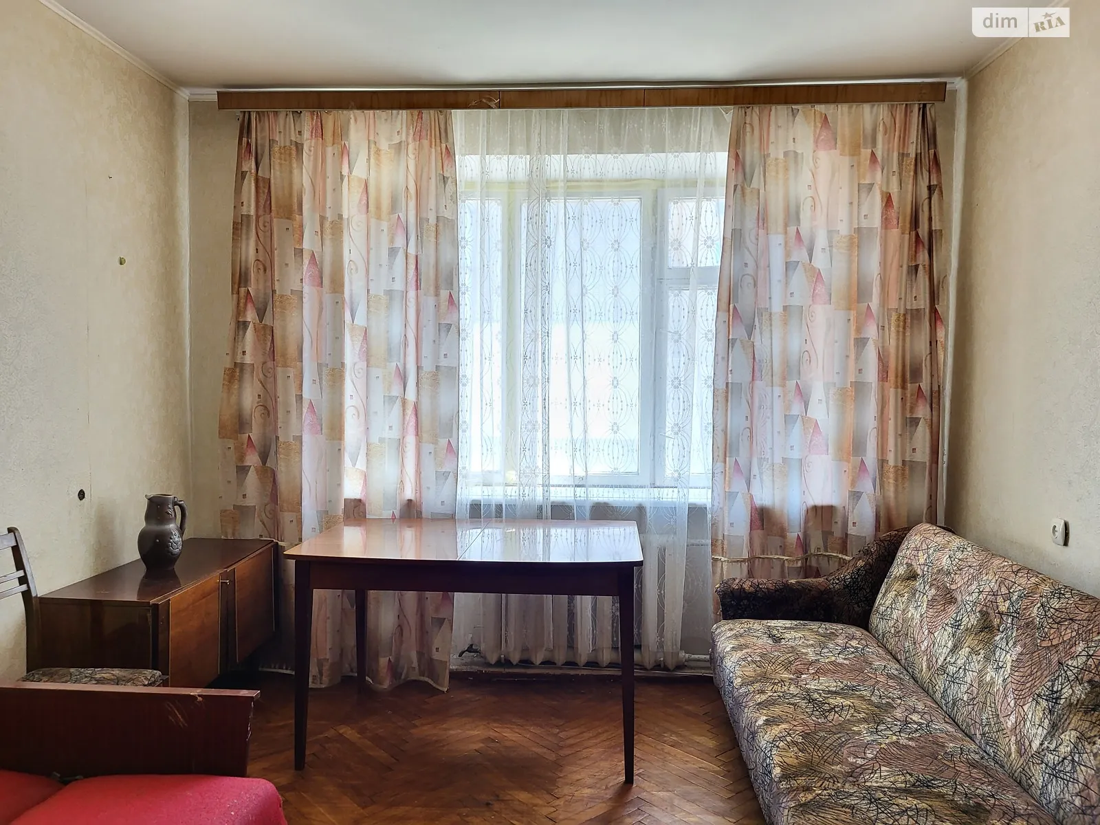 Продается 2-комнатная квартира 52.7 кв. м в Виннице, ул. Евгения Пикуса, 12