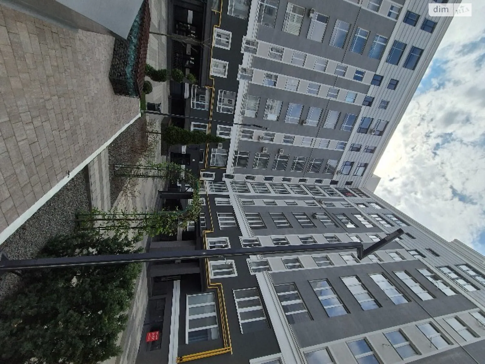 Продається 1-кімнатна квартира 33 кв. м у Бучі, вул. Івана Кожедуба, 3 - фото 1