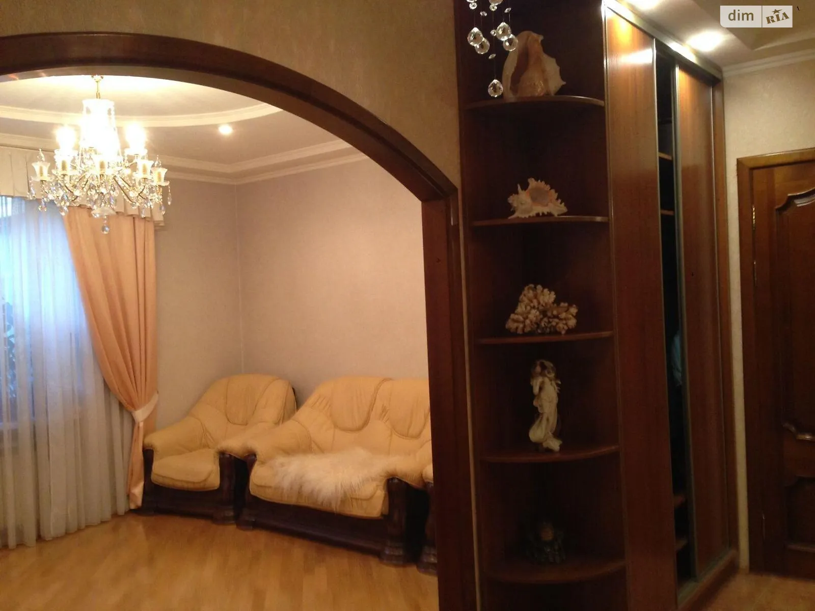 Сдается в аренду 3-комнатная квартира 82 кв. м в Киеве, цена: 36000 грн