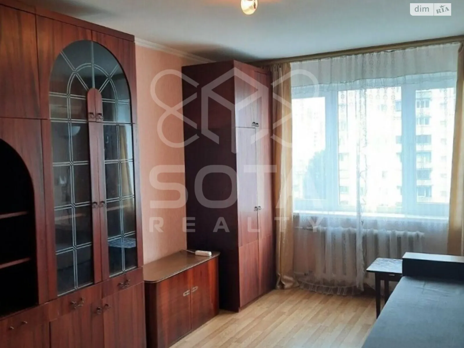 Продается 1-комнатная квартира 33 кв. м в Киеве, просп. Оболонский, 18Г