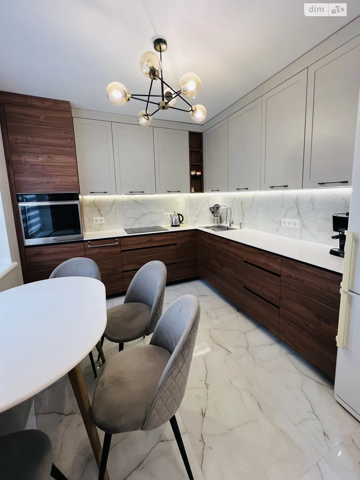 Продается 3-комнатная квартира 70 кв. м в Харькове, цена: 55000 $