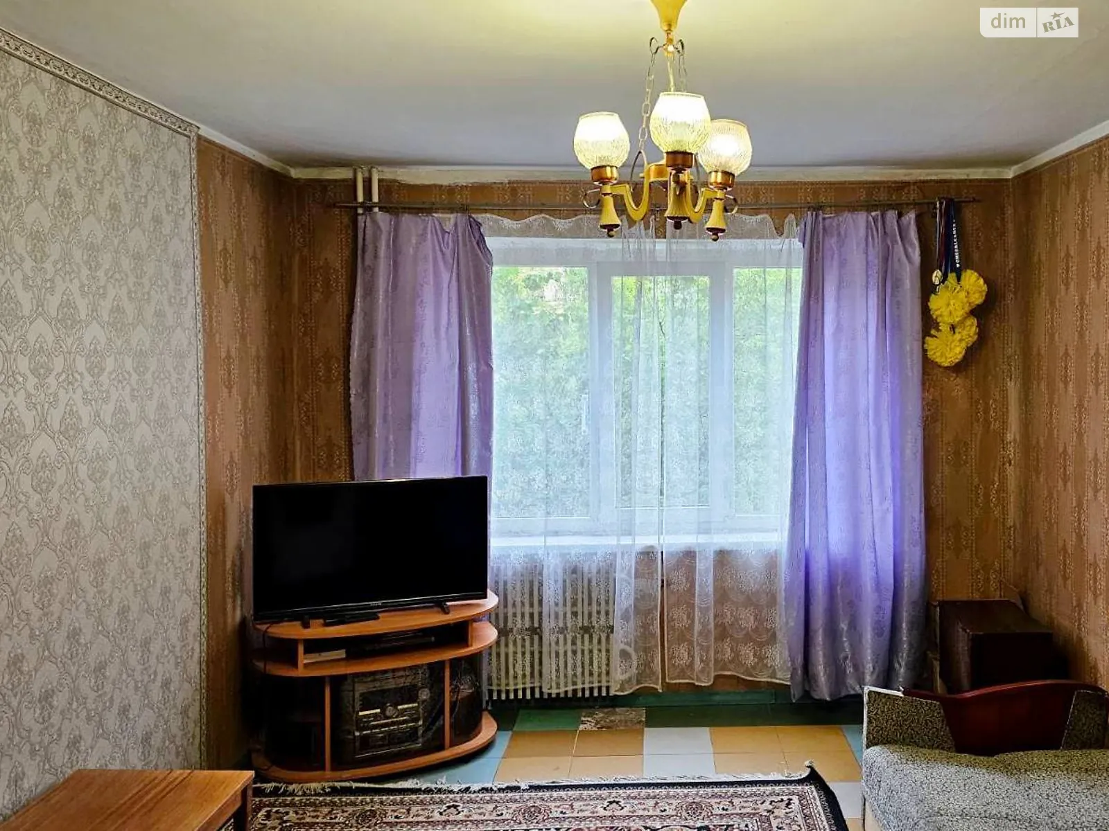 Продається 3-кімнатна квартира 64.2 кв. м у Кам'янському, вул. Харківська
