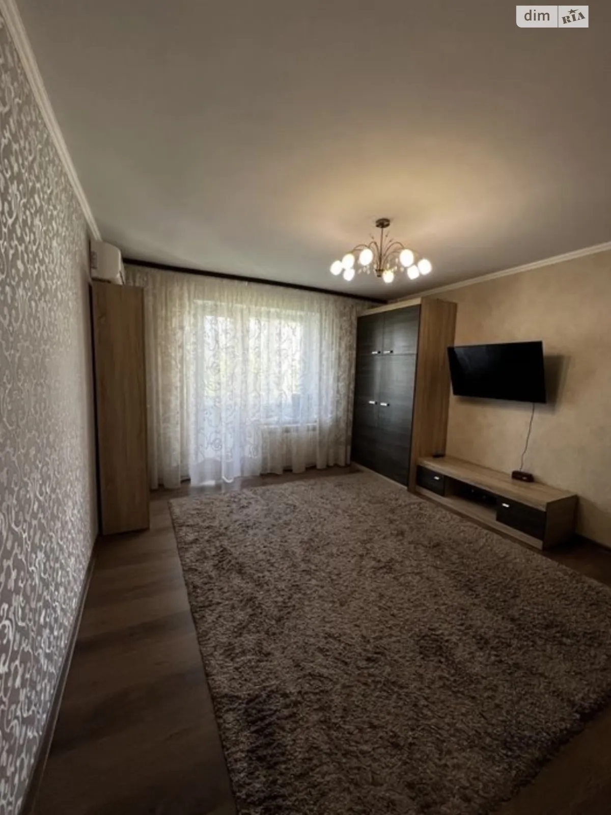 Продается 1-комнатная квартира 37 кв. м в Кропивницком - фото 1