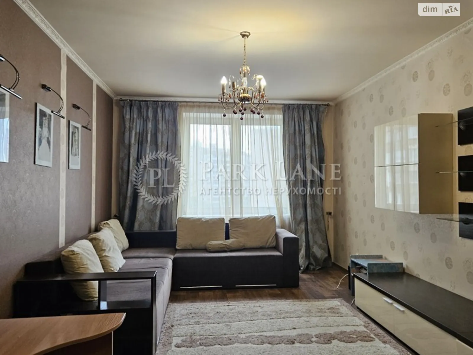 Продается 1-комнатная квартира 55 кв. м в Киеве, ул. Драгоманова, 1А - фото 1