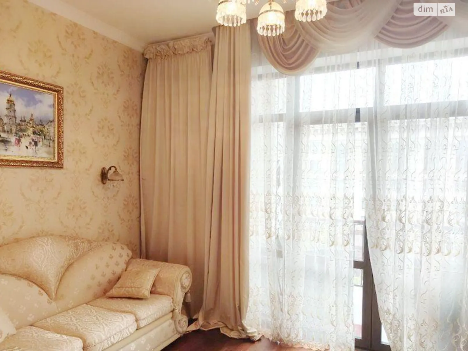 Сдается в аренду 2-комнатная квартира 58 кв. м в Киеве, ул. Крещатик, 13 - фото 1